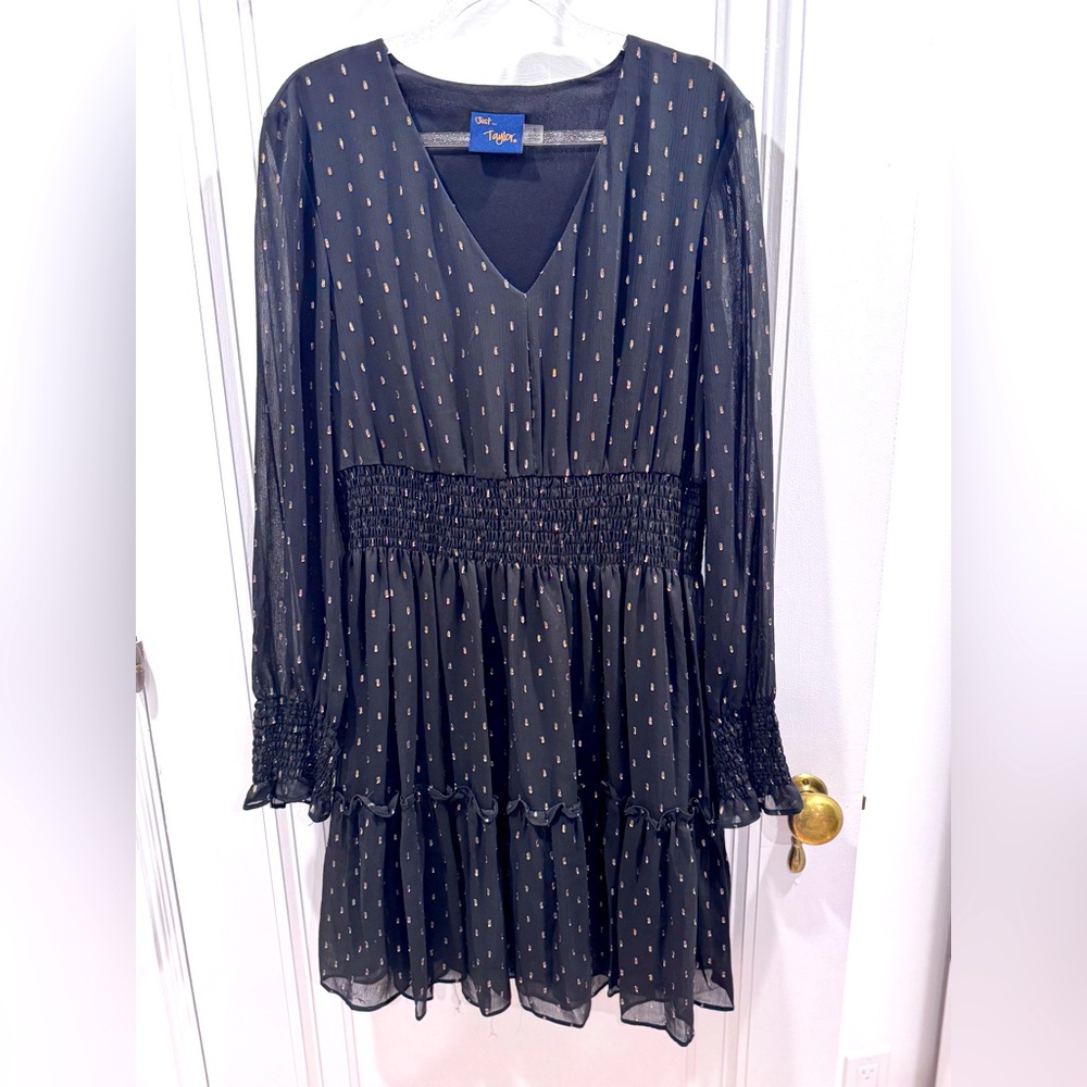 Just…Taylor, Size 8, long sleeve, black and gold detail, midi dress